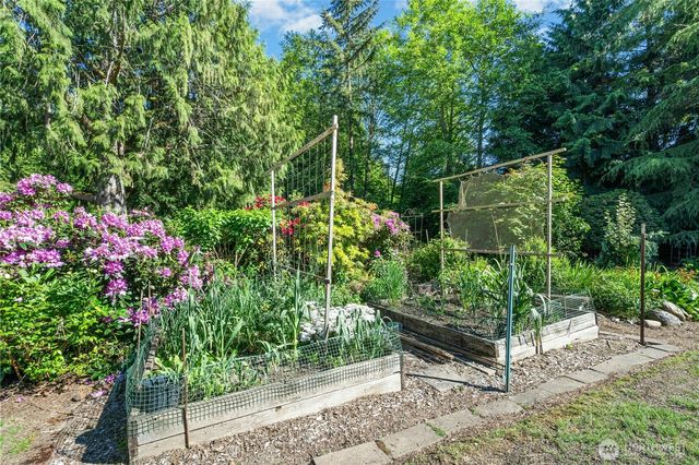 7725 235th Place NE, Redmond, WA 98053