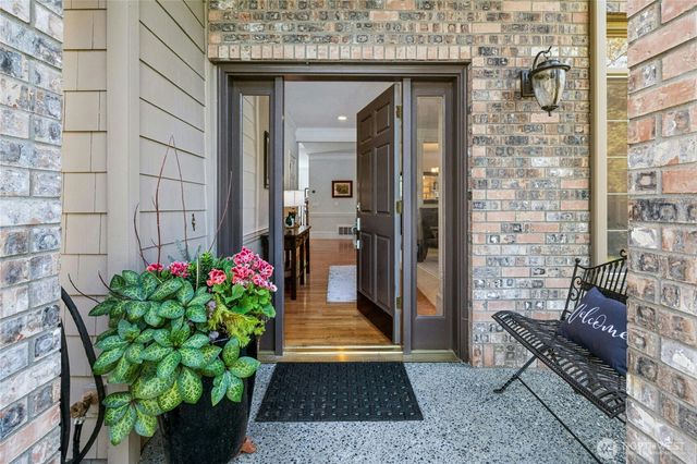 7725 235th Place NE, Redmond, WA 98053