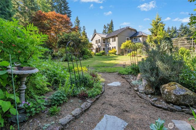 7725 235th Place NE, Redmond, WA 98053