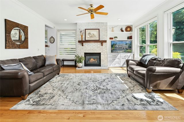 7725 235th Place NE, Redmond, WA 98053