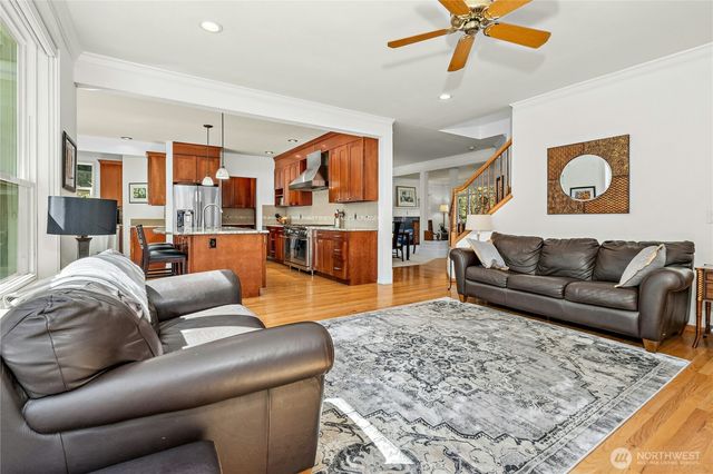 7725 235th Place NE, Redmond, WA 98053
