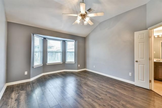 10810 Barker View Drive, Cypress, TX 77433