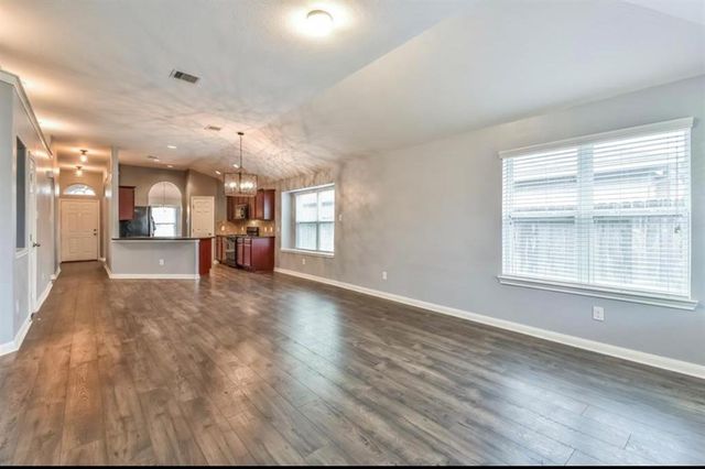 10810 Barker View Drive, Cypress, TX 77433