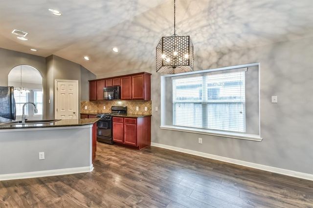 10810 Barker View Drive, Cypress, TX 77433