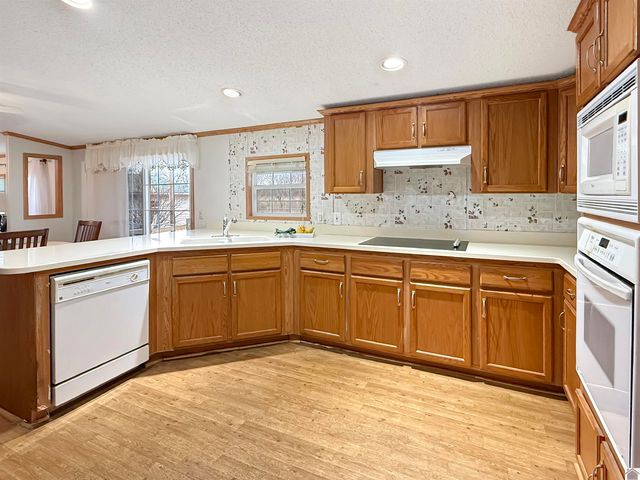 3009 Sid Darnall Rd, Benton, KY 42025