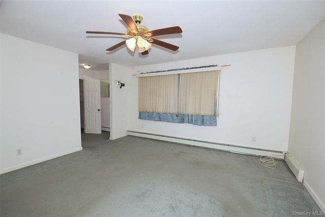 54 Grand Street, Massapequa, NY 11758