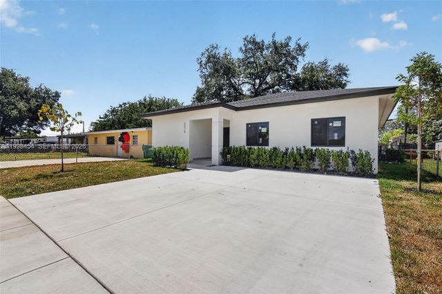 2270 Service Road, Opa-Locka, Opa Locka, FL 33054