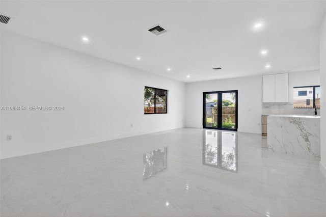 2270 Service Road, Opa-Locka, Opa Locka, FL 33054