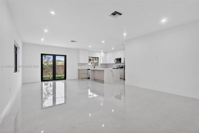 2270 Service Road, Opa-Locka, Opa Locka, FL 33054