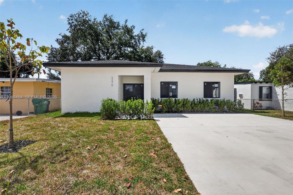 2270 Service Road, Opa-Locka, Opa Locka, FL 33054