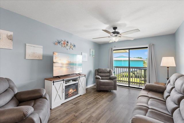 650 W Pope Rd 205, St Augustine, FL 32080