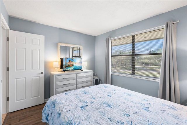 650 W Pope Rd 205, St Augustine, FL 32080