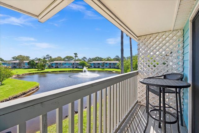 650 W Pope Rd 205, St Augustine, FL 32080