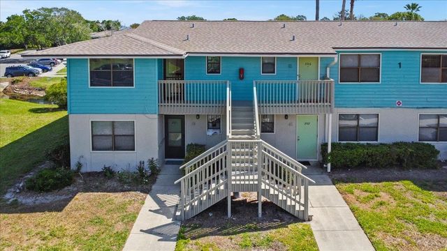 650 W Pope Rd 205, St Augustine, FL 32080