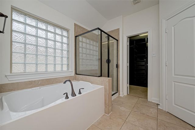 71 N Rocky Point Circle, The Woodlands, TX 77389