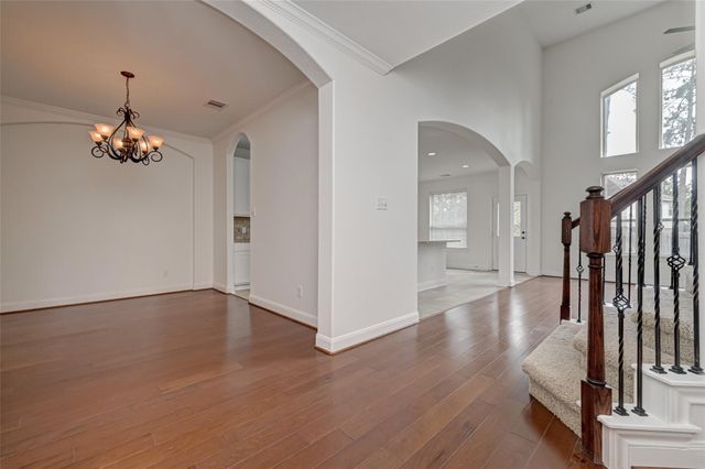 71 N Rocky Point Circle, The Woodlands, TX 77389