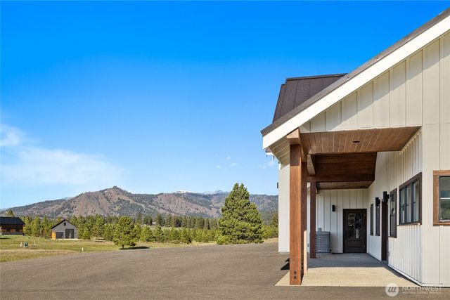 731 Horse Jump Drive, Cle Elum, WA 98922