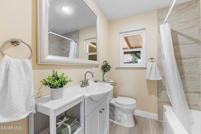2901 Desert Street, Rosamond, CA 93560
