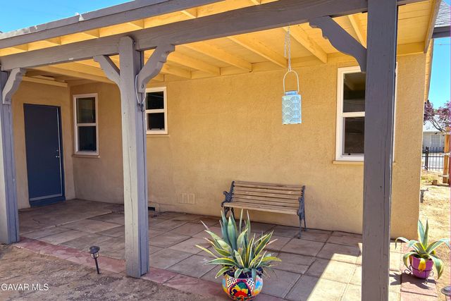 2901 Desert Street, Rosamond, CA 93560