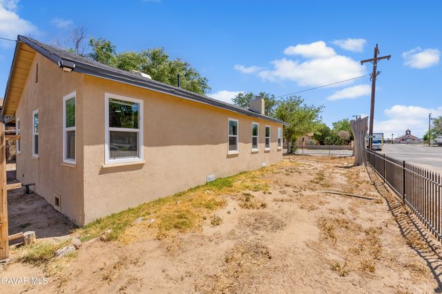 2901 Desert Street, Rosamond, CA 93560