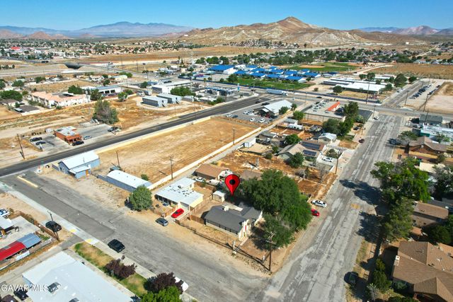 2901 Desert Street, Rosamond, CA 93560