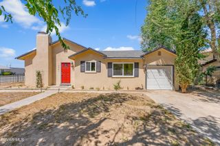 2901 Desert Street, Rosamond, CA 93560
