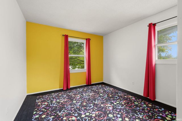 616 N Jefferson, Ossian, IN 46777