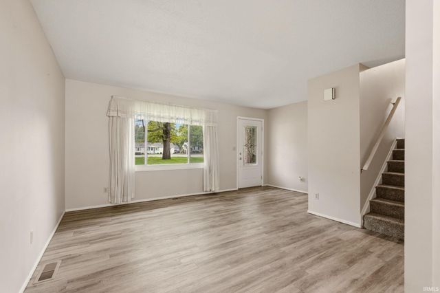 616 N Jefferson, Ossian, IN 46777