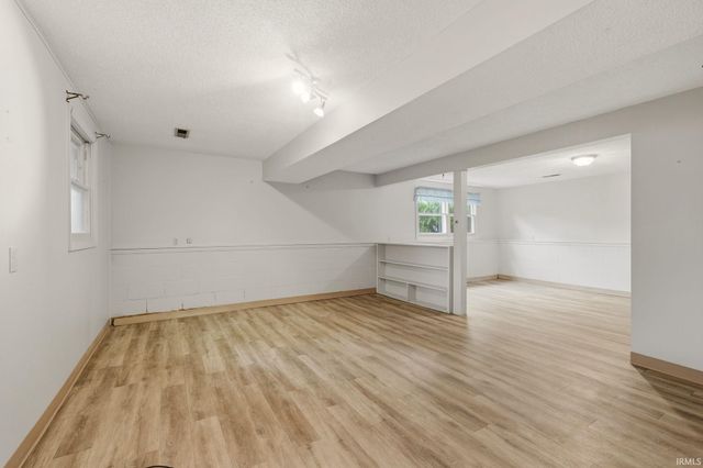 616 N Jefferson, Ossian, IN 46777