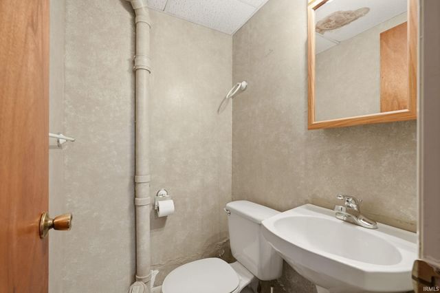 616 N Jefferson, Ossian, IN 46777