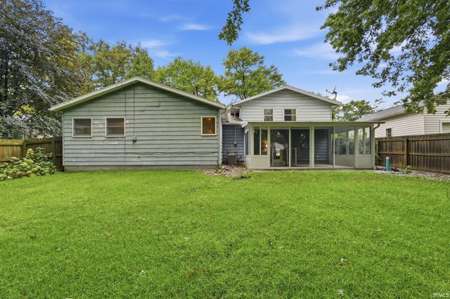616 N Jefferson, Ossian, IN 46777