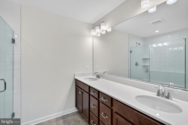 10009B AMERICAN PHAROAH LN, Laurel, MD 20723