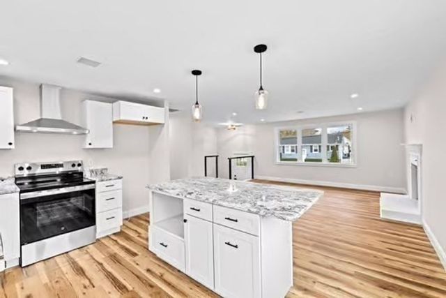 35 Dana St, Whitman, MA 02382