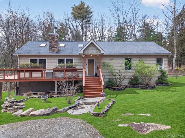 139 York Lake Estates Road, Barryville, NY 12719