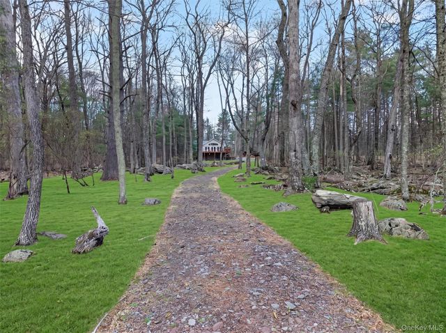 139 York Lake Estates Road, Barryville, NY 12719