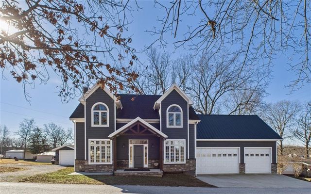 23046 Salley Drive, Warsaw, MO 65355