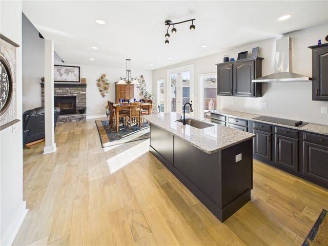 23046 Salley Drive, Warsaw, MO 65355