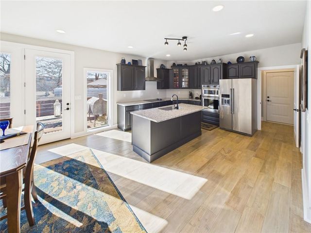 23046 Salley Drive, Warsaw, MO 65355