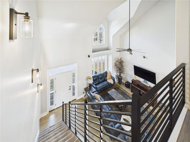 23046 Salley Drive, Warsaw, MO 65355