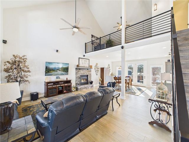 23046 Salley Drive, Warsaw, MO 65355