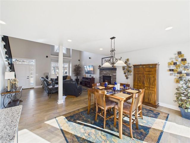 23046 Salley Drive, Warsaw, MO 65355