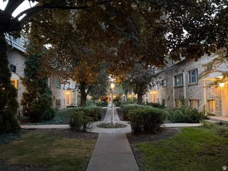 2220 E MURRAY HOLLADAY RD #21, Holladay, UT 84117