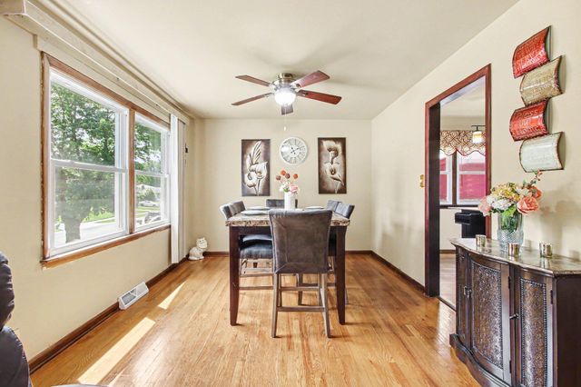 5300 Garfield Street, Merrillville, IN 46410