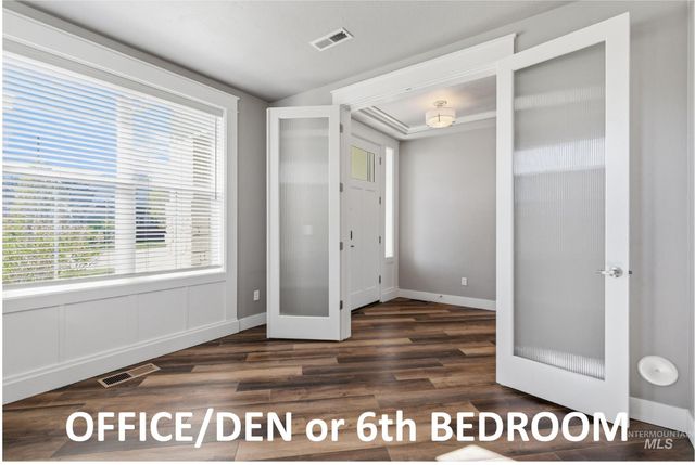 5756 N Vicenza Ave, Meridian, ID 83646