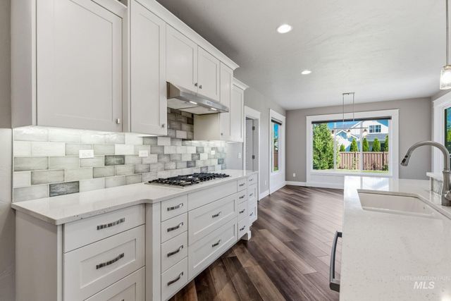 5756 N Vicenza Ave, Meridian, ID 83646