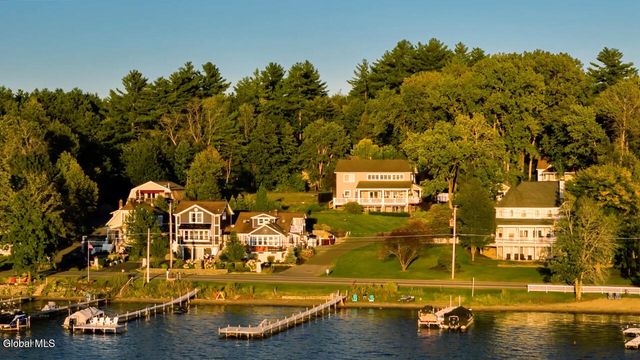 2 Leeward Lane, Stillwater, NY 12866