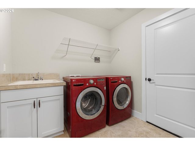 2036 Se 27TH St, Battle Ground, WA 98604