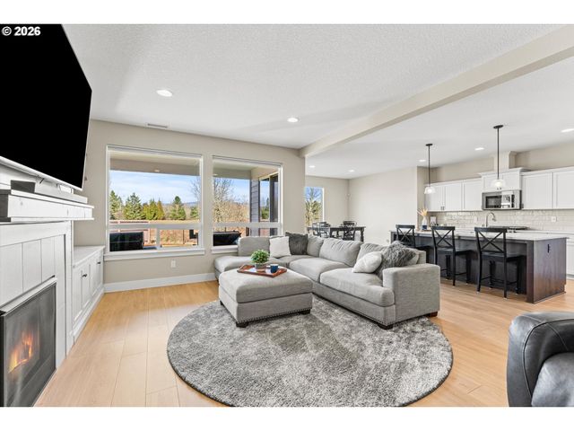 2036 Se 27TH St, Battle Ground, WA 98604