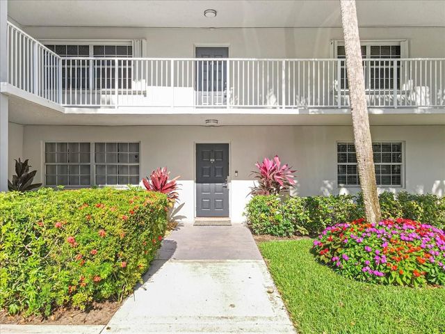4261 W Palm Aire Dr 107, Pompano Beach, FL 33069