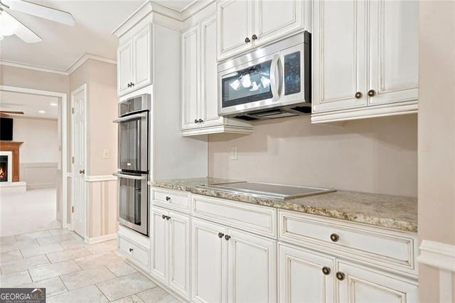 12135 N Hickory Trace, Alpharetta, GA 30004